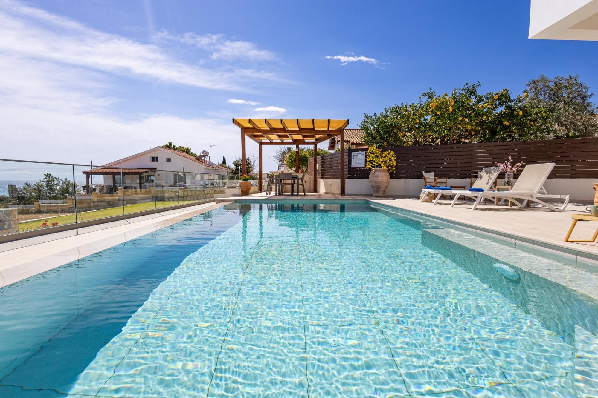 Villa Pacy Agios Theodoros ภายนอก รูปภาพ